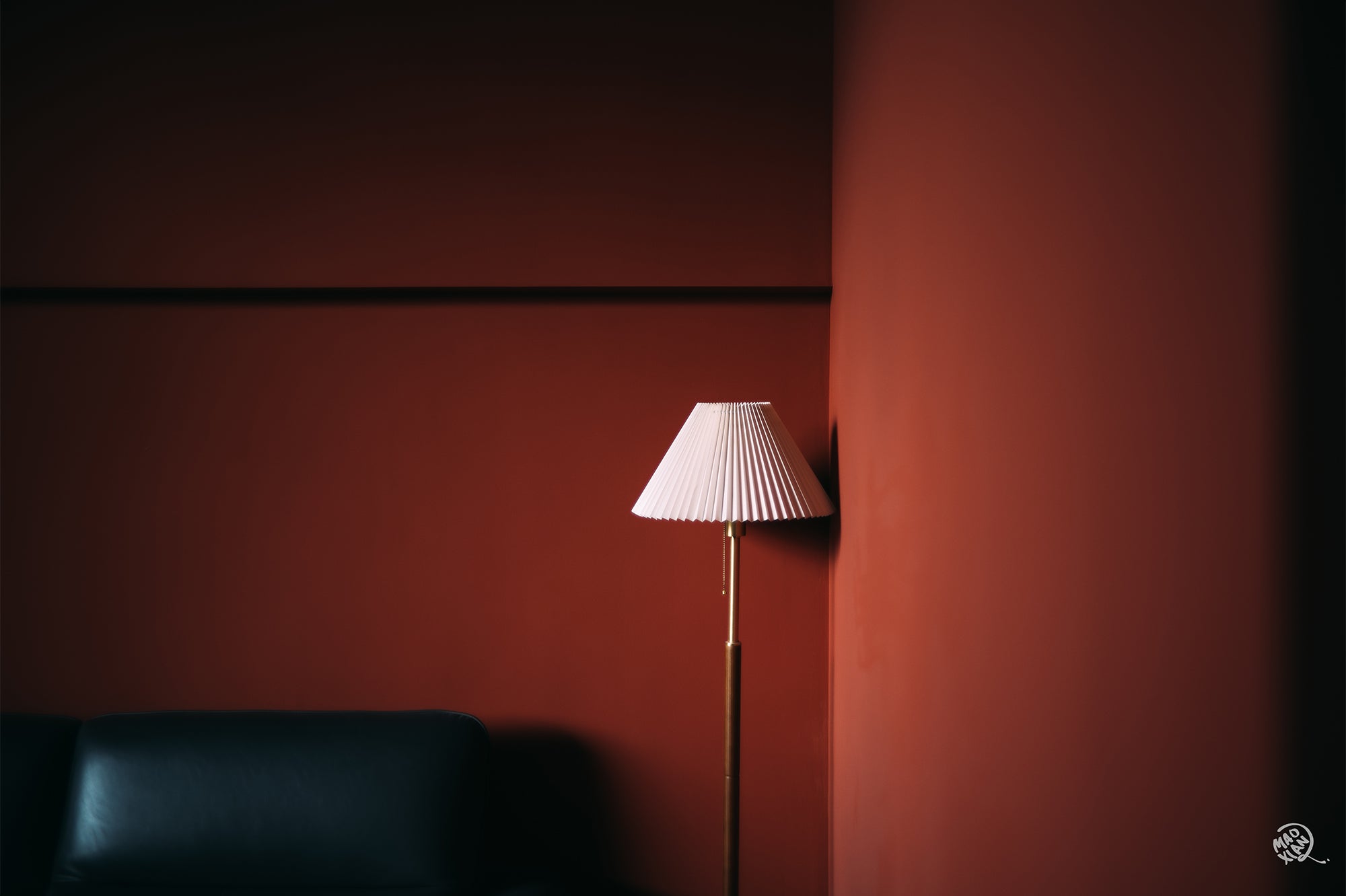 Photo captured using Artizlab Classic 35mm lens, showing natural color rendering with film-like texture and atmospheric depth